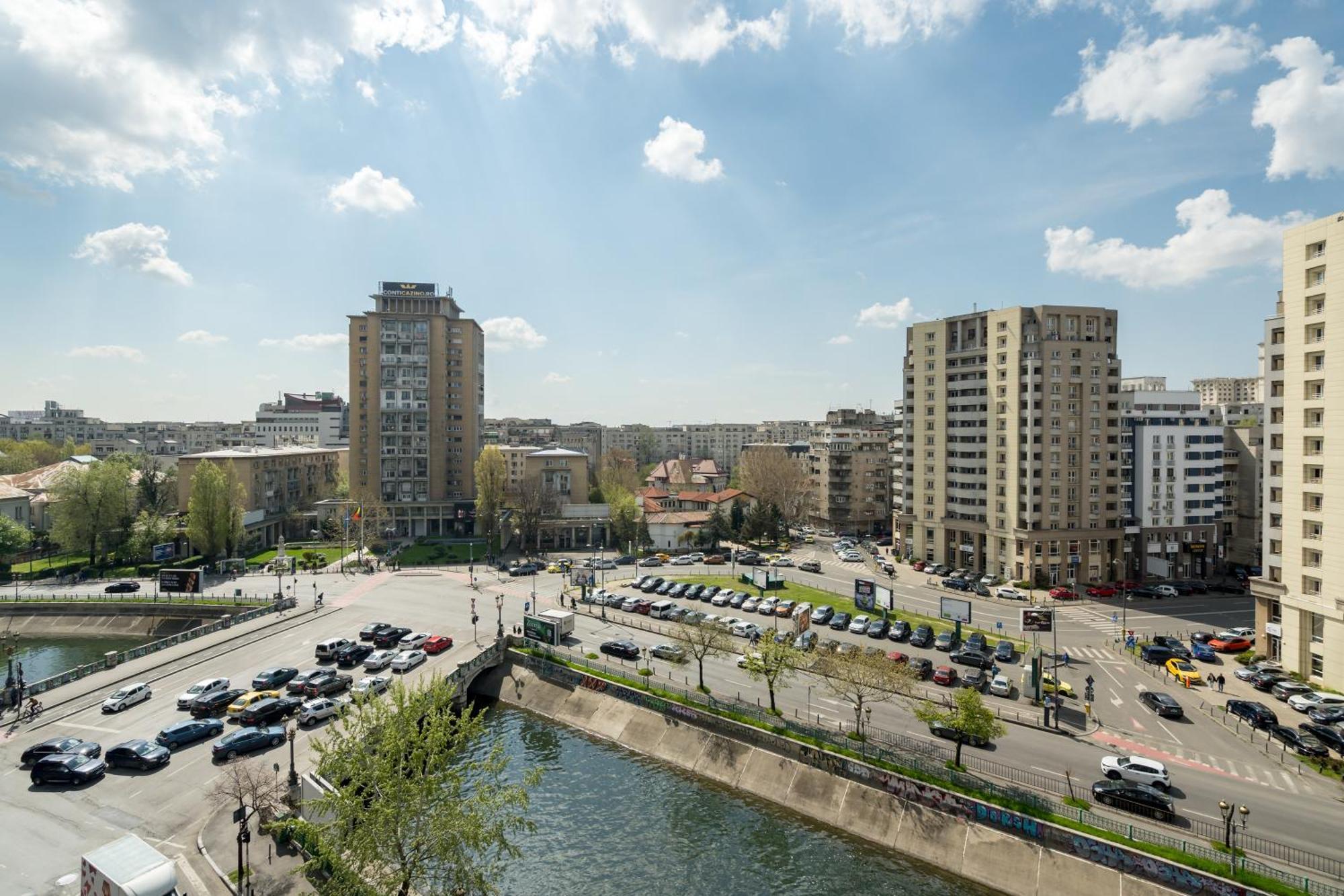 River View Studio Bucarest Esterno foto